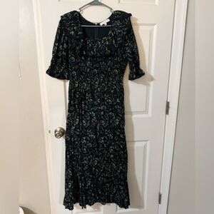 Ivy City Co Dark Green Floral Dress